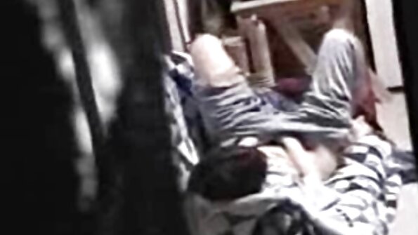 Ashlynn 브룩 점점 거대한 수탉 난리 에 단단한 수분이 많은 고양이